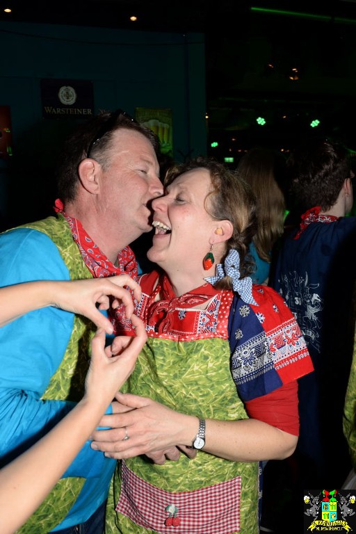 ../Images/Carnavals maandagavond in VdG 237.jpg